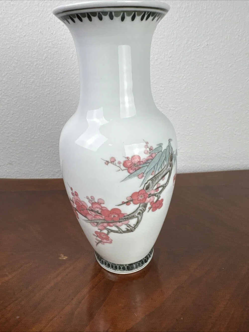 Liling Style Chinese Porcelain Vase Cherry Blossom 10